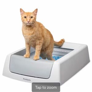 PetSafe White and Gray Cat Litter Box